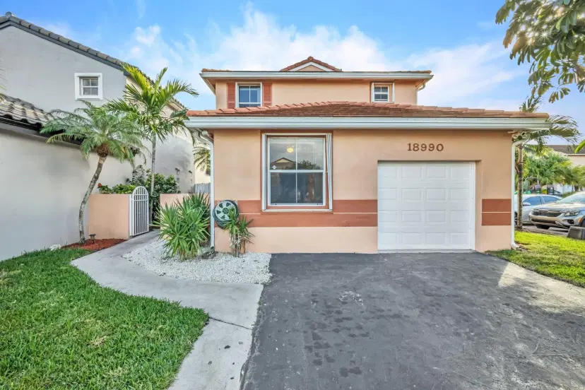 Picture of 18990 NW 22Nd St, Pembroke Pines FL 33029