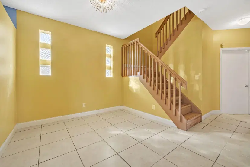 Picture of 18990 NW 22Nd St, Pembroke Pines FL 33029