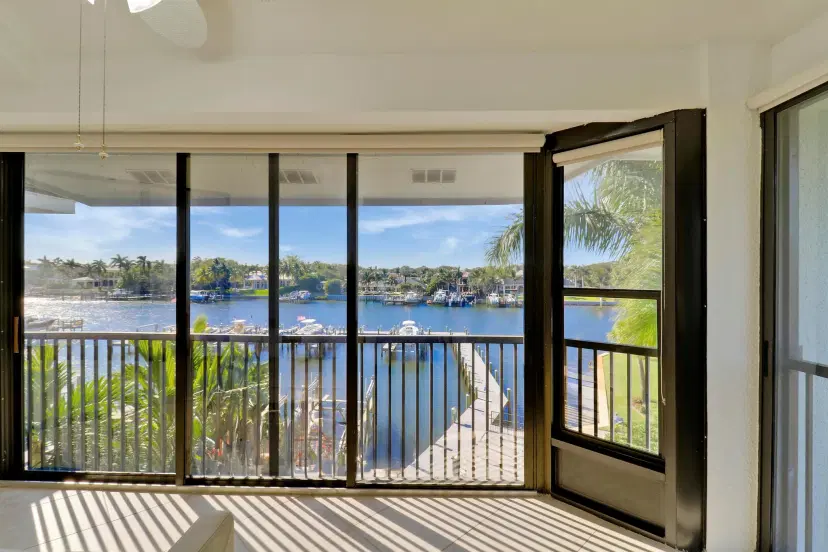 Picture of 545 Bay Colony Drive N & Slip # 13, Juno Beach FL 33408