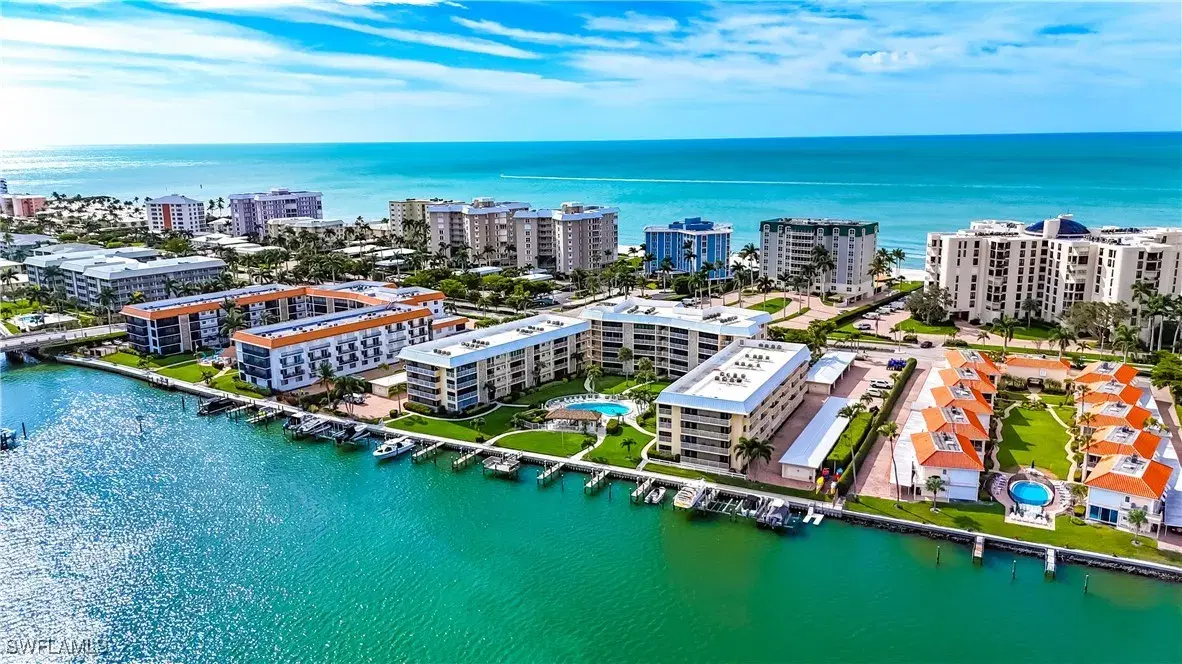 Picture of 3000 Gulf Shore Blvd N 410, Naples, FL 34103