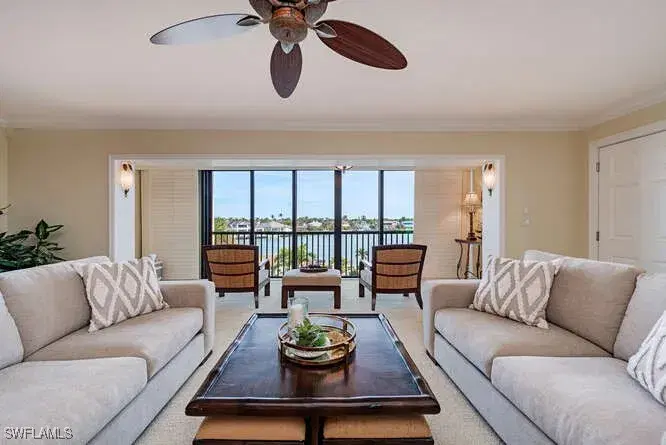 Picture of 3000 Gulf Shore Blvd N 410, Naples FL 34103