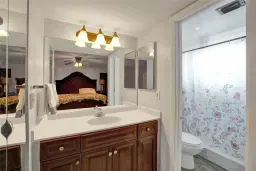 Picture of 7850 W Mcnab Road 101, Tamarac, FL 33321
