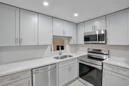 Picture of 7850 W Mcnab Road 101, Tamarac, FL 33321