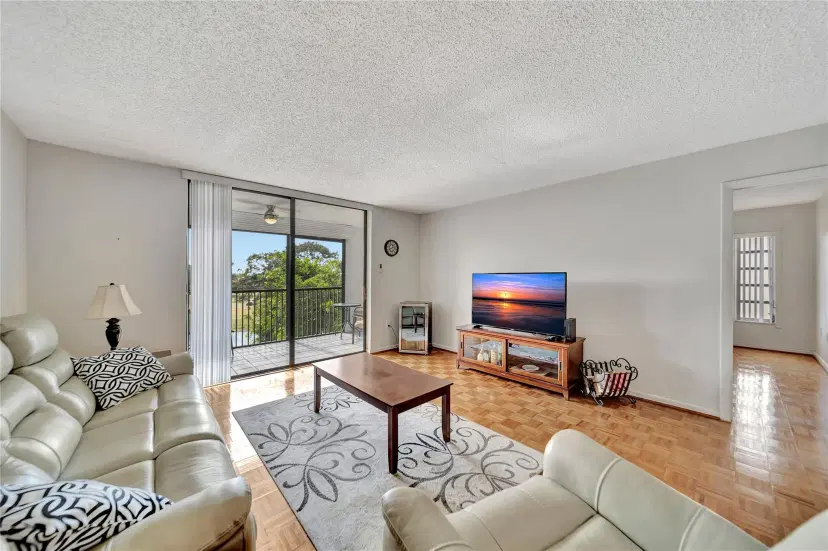 Picture of 3591 N Environ Blvd A405, Lauderhill FL 33319