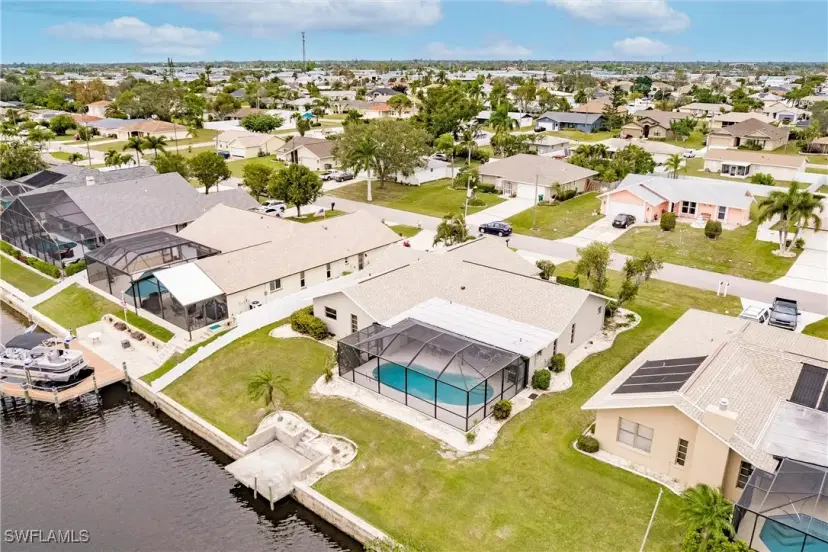 Picture of 1418 SE 12Th Ter, Cape Coral FL 33990