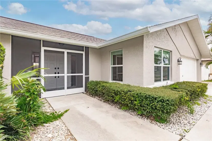 Picture of 1418 SE 12Th Ter, Cape Coral FL 33990