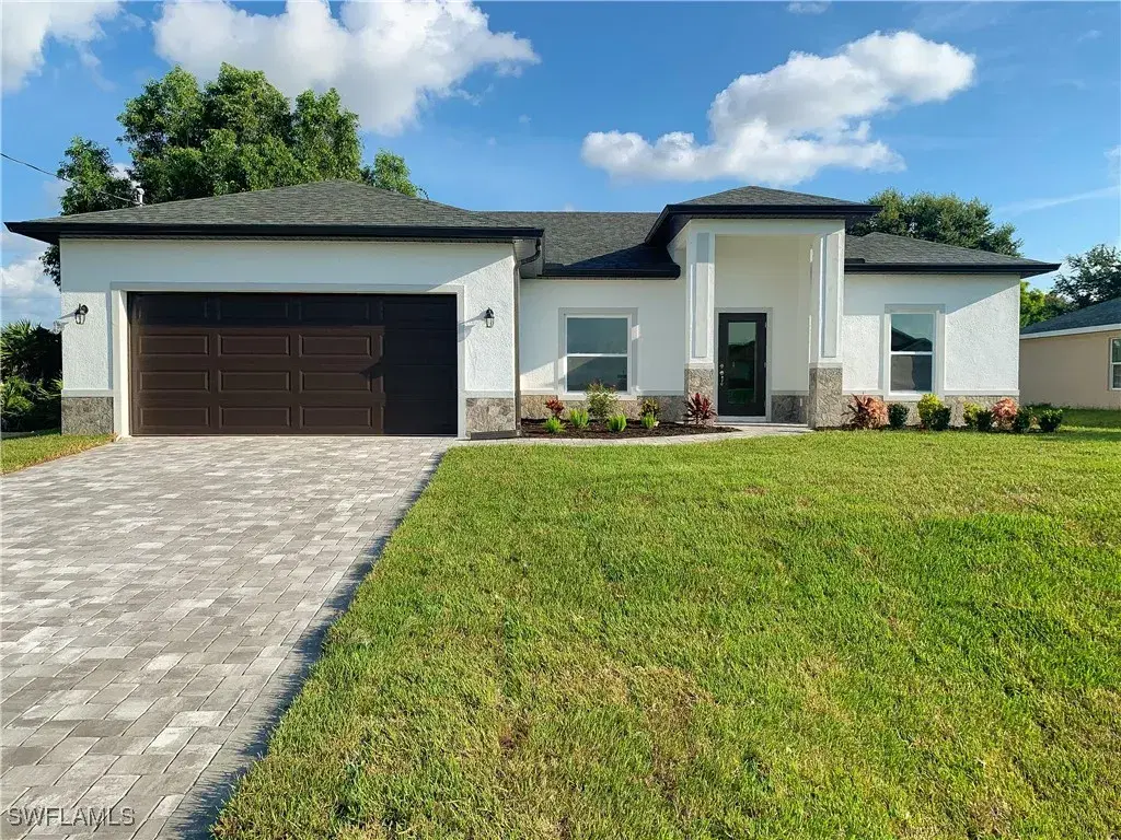 Picture of 2520 Diplomat Pkwy W, Cape Coral, FL 33993