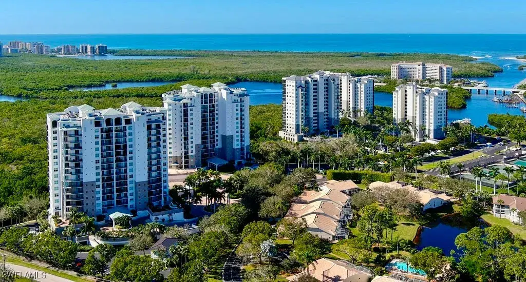 Picture of 445 Cove Tower Dr 702, Naples, FL 34110