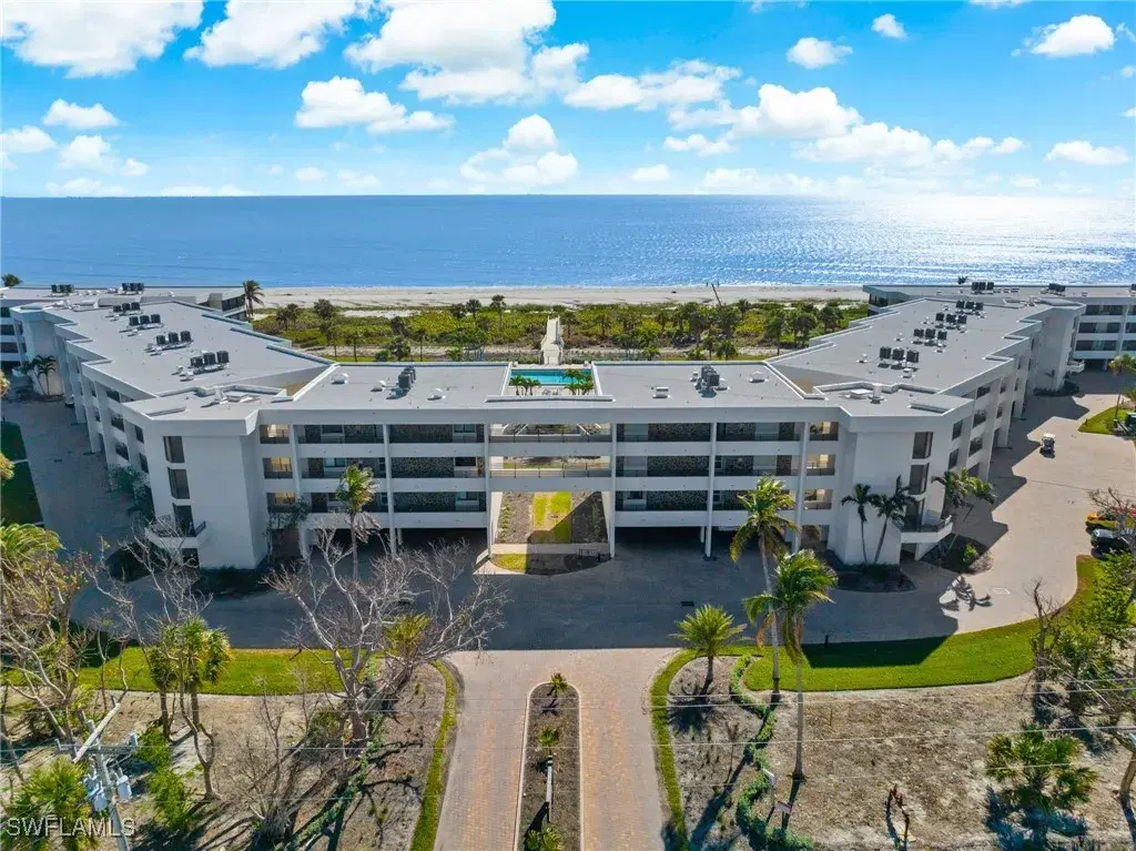 Picture of 1605 Middle Gulf Dr 108, Sanibel, FL 33957