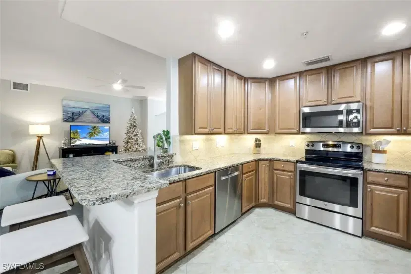 Picture of 10256 Cobble Notch Loop 101, Bonita Springs FL 34135