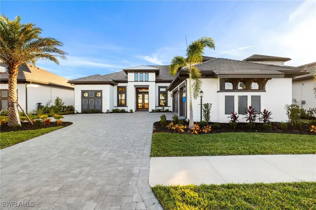 Picture of 11351 Venetian Lagoon Dr, Fort Myers, FL 33913
