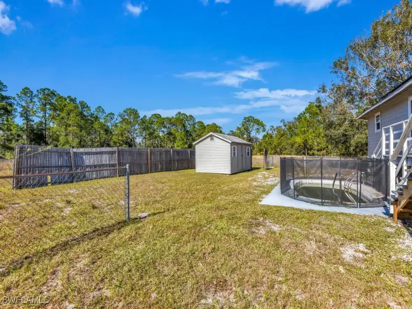 Picture of 813 Fitch Ave, Lehigh Acres FL 33972