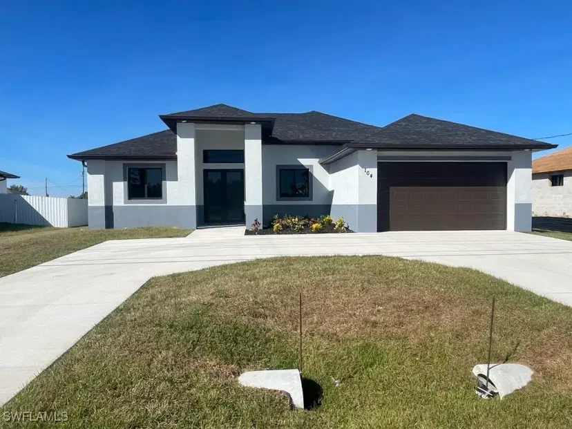 Picture of 4240 E Gator Cir, Cape Coral FL 33909