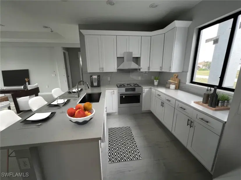 Picture of 4240 E Gator Cir, Cape Coral FL 33909