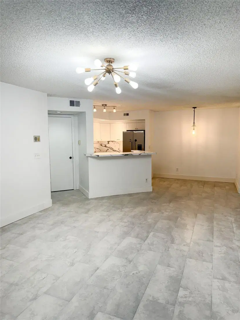 Picture of 12760 Vista Isles Dr 712, Plantation FL 33325