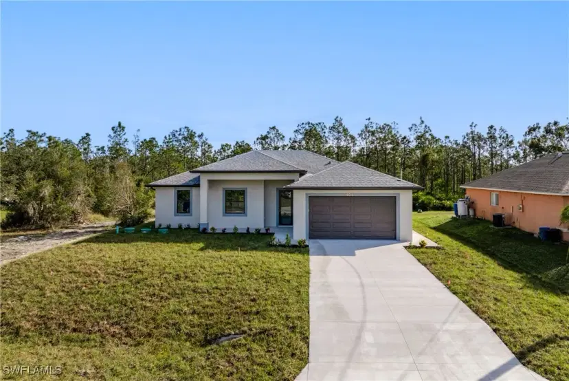 Picture of 1024 Chauncey Ave, Lehigh Acres FL 33971