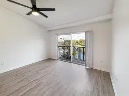 Picture of 4155 N Haverhill Road 1420, West Palm Beach, FL 33417