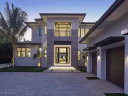 Picture of 477 3Rd St N, Naples, FL 34102