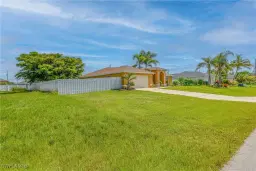 Picture of 1427 SW 2Nd St, Cape Coral, FL 33991