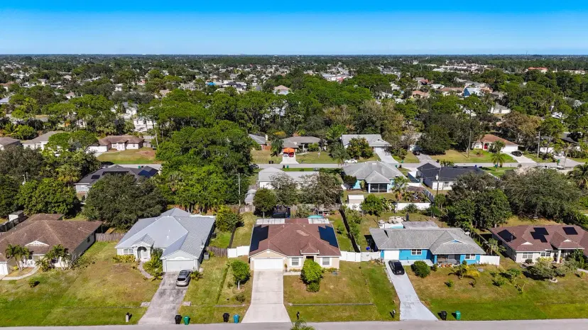 Picture of 1037 SW Payne Avenue, Port St Lucie FL 34953