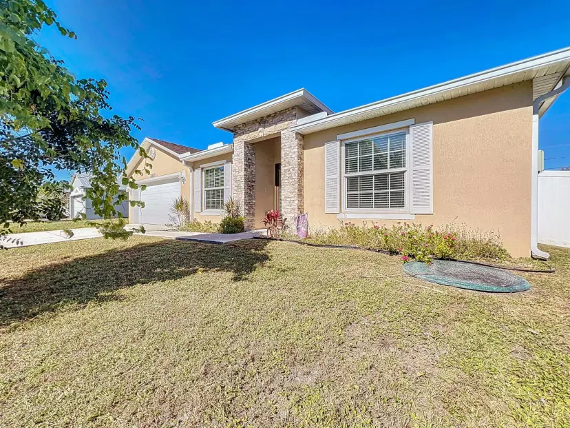 Picture of 1037 SW Payne Avenue, Port St Lucie FL 34953