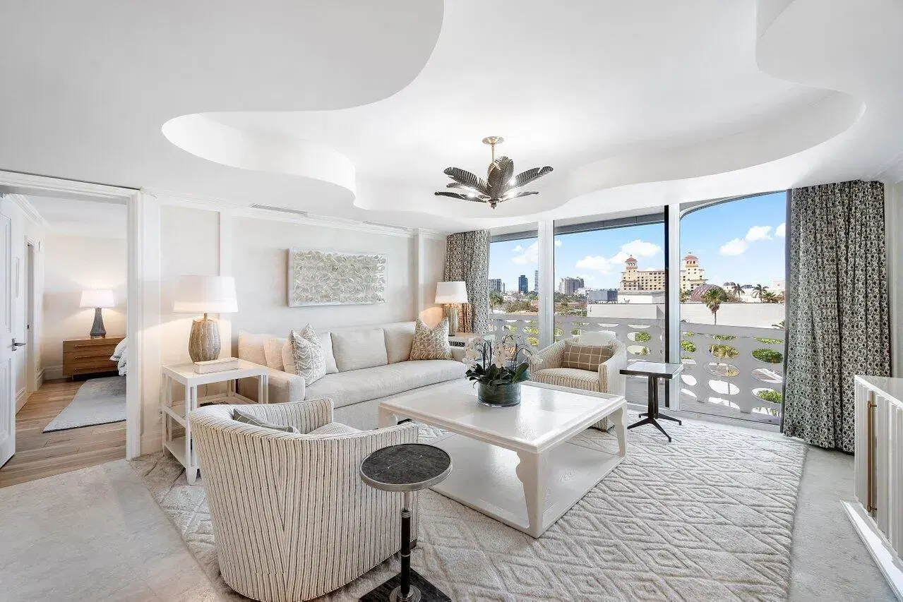 Picture of 130 Sunrise Avenue 616, Palm Beach, FL 33480