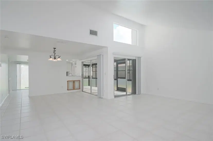 Picture of 9833 Maplecrest Cir, Lehigh Acres FL 33936
