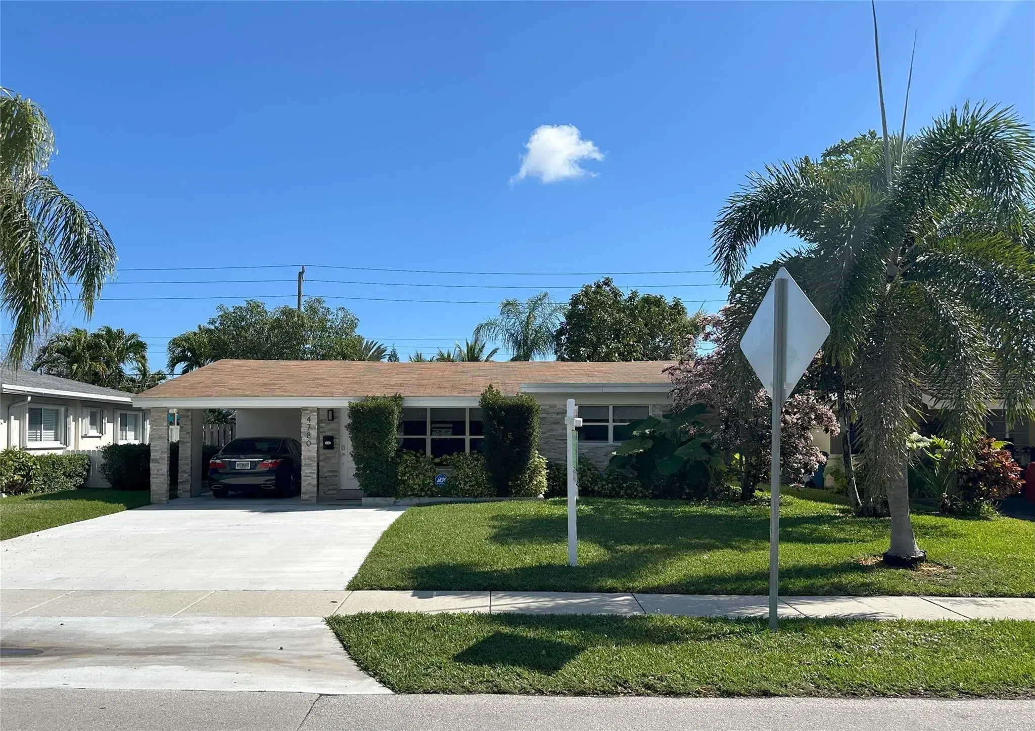 Picture of 4780 NE 1St Terrace, Oakland Park, FL 33334