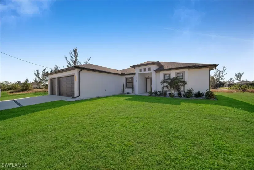 Picture of 2100 NW 21St St, Cape Coral FL 33993