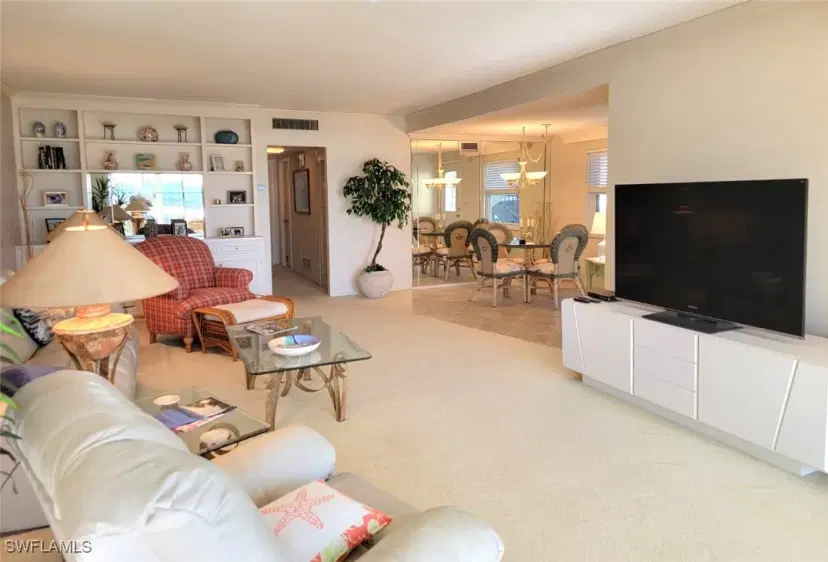 Picture of 3400 Gulf Shore Blvd N B4, Naples FL 34103