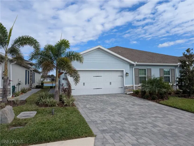 Picture of 16351 Coconut Palm Dr, Port Charlotte FL 33953