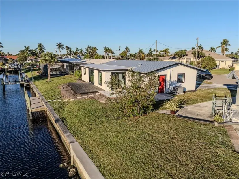 Picture of 4419 N Bay Cir, North Fort Myers FL 33903
