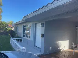 Picture of 812 NE 3Rd St, Hallandale Beach, FL 33009