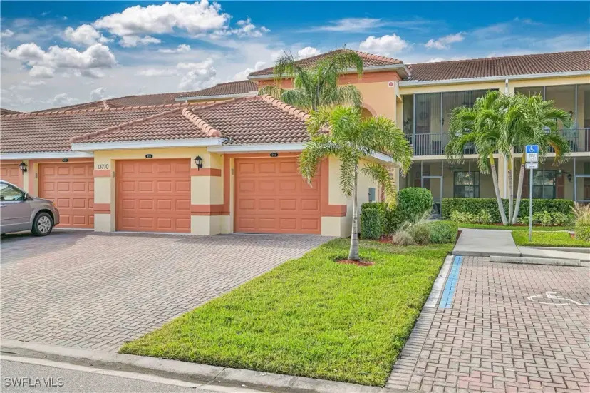 Picture of 13710 Julias Way 914, Fort Myers FL 33919