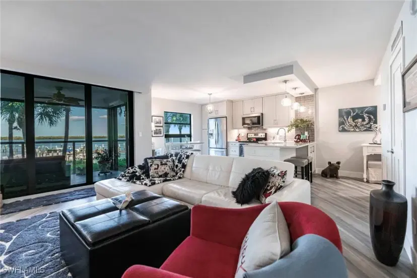 Picture of 1085 Bald Eagle Dr B205, Marco Island FL 34145