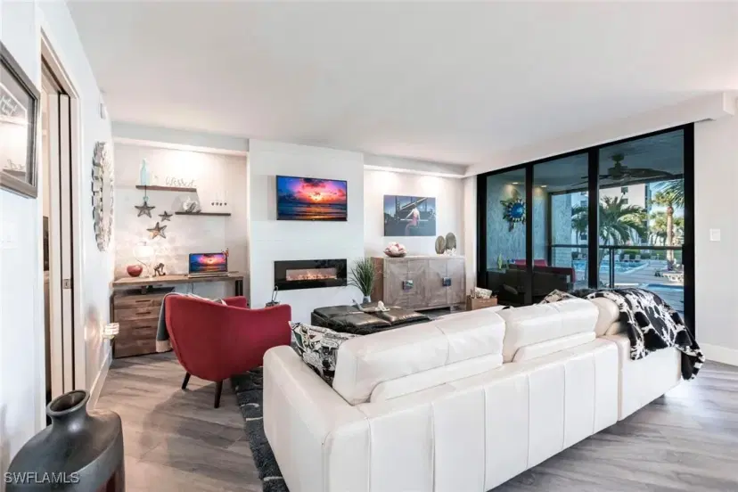 Picture of 1085 Bald Eagle Dr B205, Marco Island FL 34145