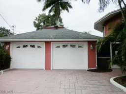 Picture of 1929 SE 21St Ter, Cape Coral, FL 33990