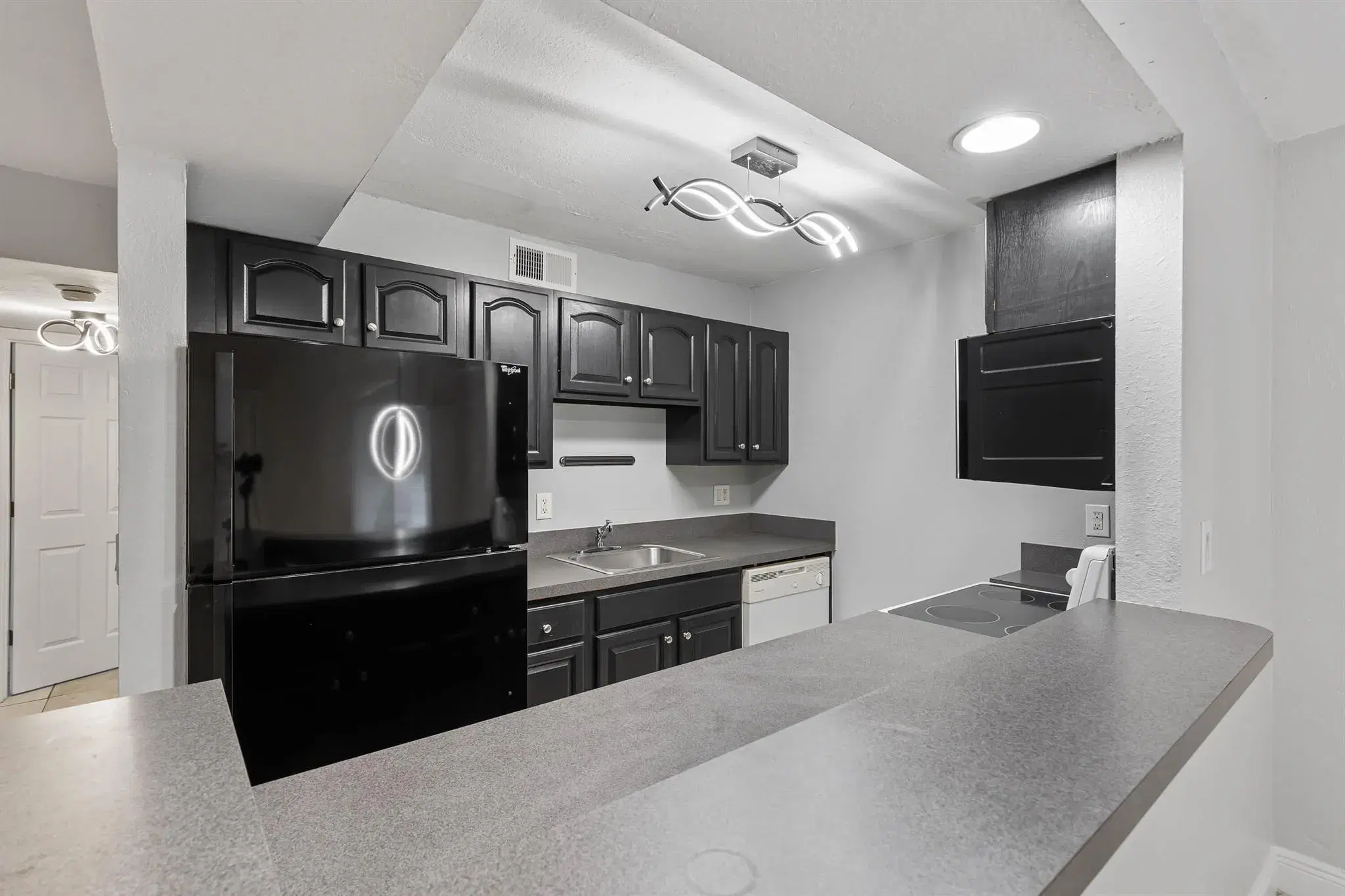 Picture of 900 S Peninsula Drive 104, Daytona Beach, FL 32118