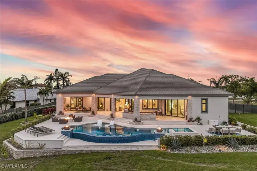 Picture of 2620 SE 26Th Pl, Cape Coral FL 33904