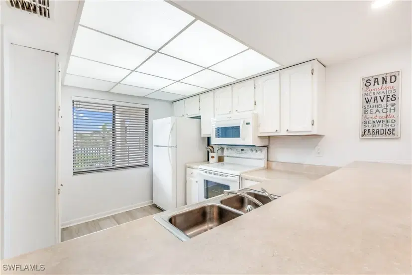 Picture of 21400 Bay Village Dr 106, Fort Myers Beach FL 33931
