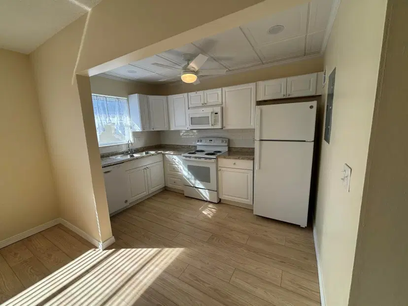 Picture of 51 Stratford D, West Palm Beach FL 33417