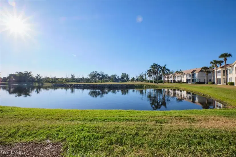 Picture of 16400 Millstone Cir 105, Fort Myers FL 33908
