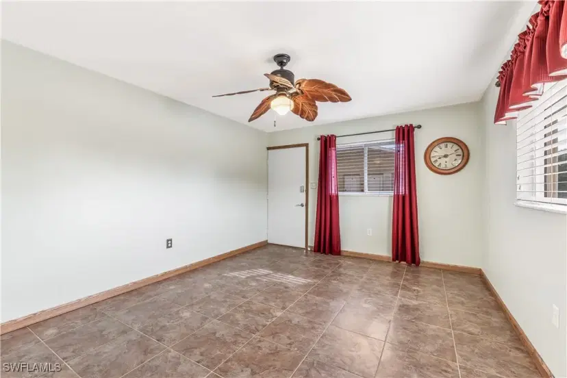 Picture of 8127 Country Rd 201, Fort Myers FL 33919
