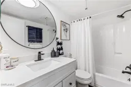 Picture of 8127 Country Rd 201, Fort Myers, FL 33919