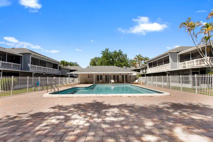 Picture of 7556 Stirling Rd 223, Hollywood FL 33024