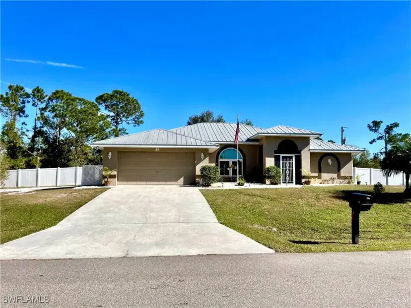 Picture of 54 Triangle St, Port Charlotte FL 33954