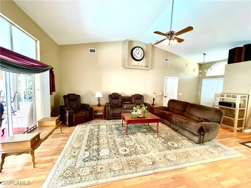 Picture of 54 Triangle St, Port Charlotte FL 33954