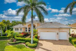 Picture of 8429 Southwind Bay Cir, Fort Myers, FL 33908