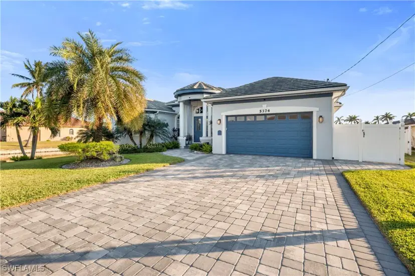 Picture of 5374 Congo Ct, Cape Coral FL 33904