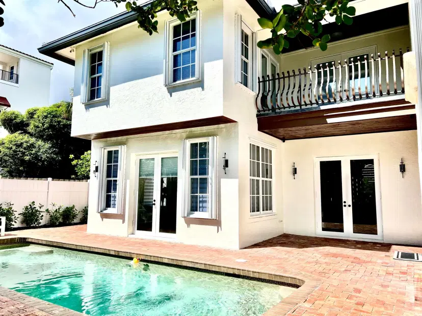 Picture of 460 Surfside Lane, Juno Beach FL 33408